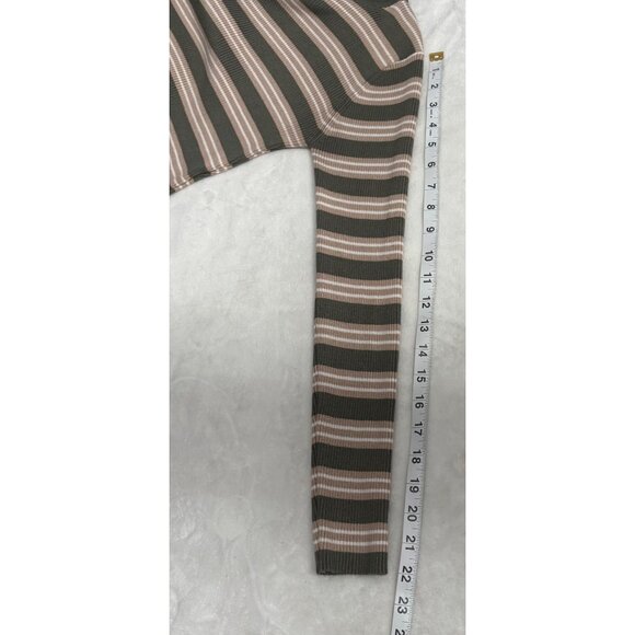 Striped Olive & Beige Ribbed Knit Long Sleeve Cropped Sweater Womans Juniors M - Picture 10 of 11